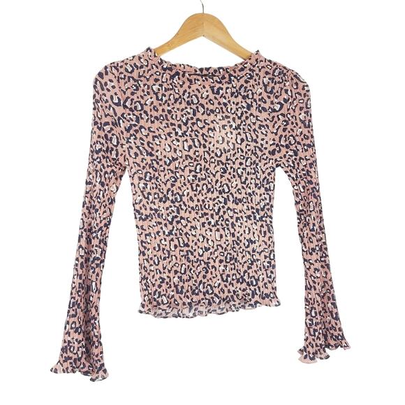 Code Mode | Long Sleeve Animal Print Ribbed - Picture 1 of 9